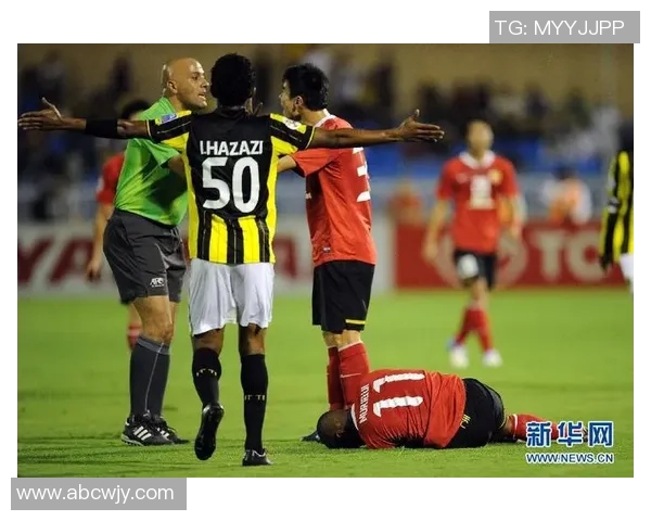 瓦斯姆与伊蒂哈德吉达激战正酣比分悬念引发球迷热议