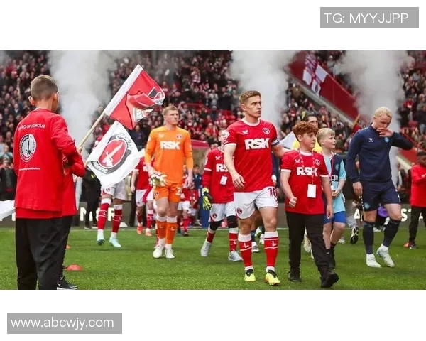 莱顿东方迎战富勒姆双方争夺英冠宝贵积分之战 莱顿东方迎战富勒姆双方争夺英冠宝贵积分之战